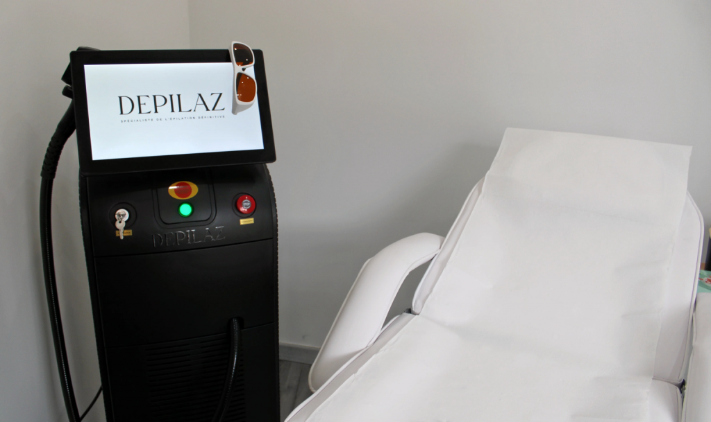 Appareil d’épilation laser et table de soin de l’institut Depilaz